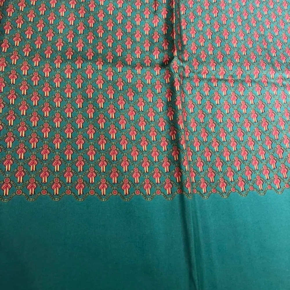 HERMES GREEN PRINTED Angora Silk Scarf Authentic - Picture 3 of 7